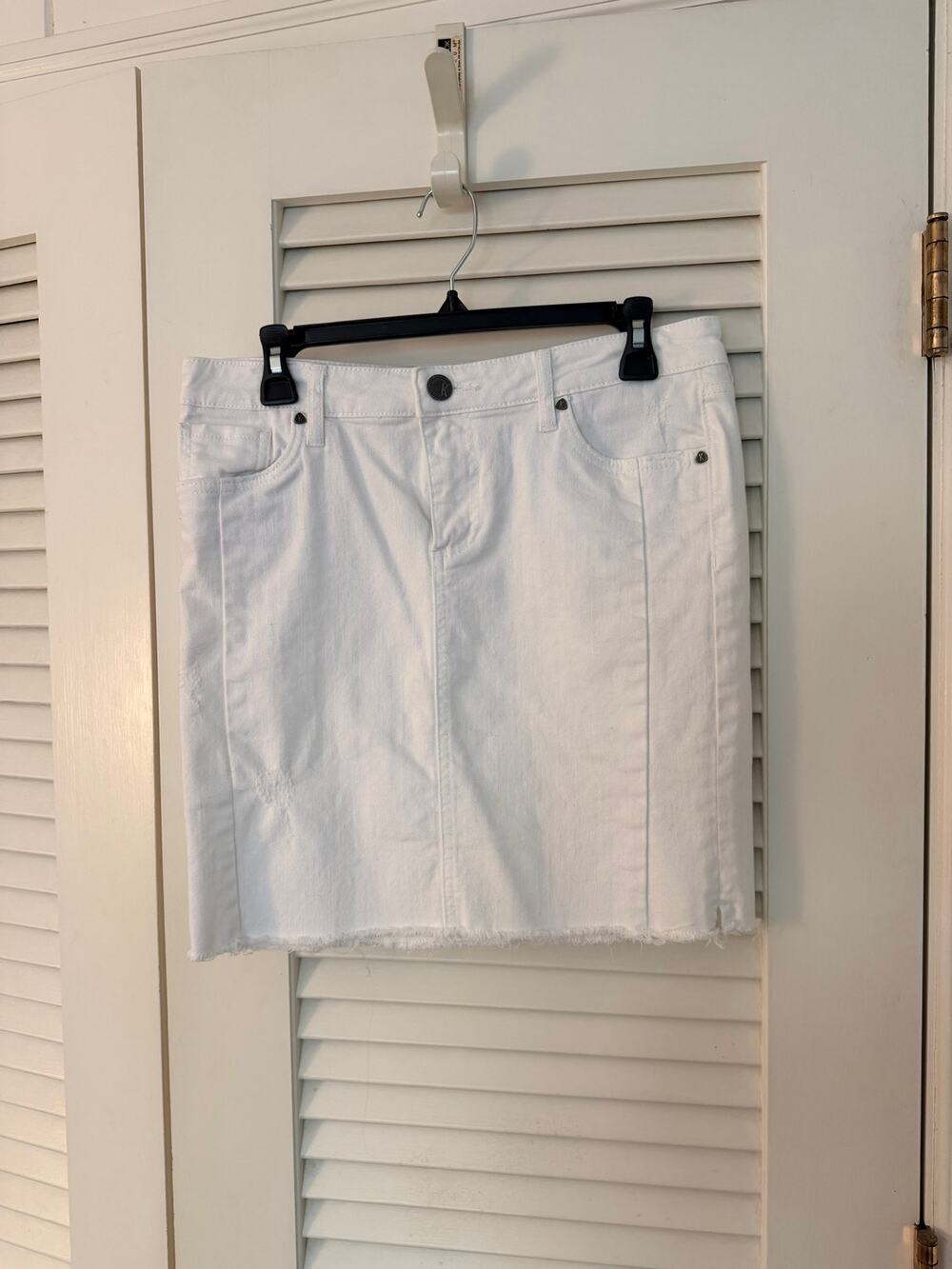 Kut from the Cloth white denim skirt size 8